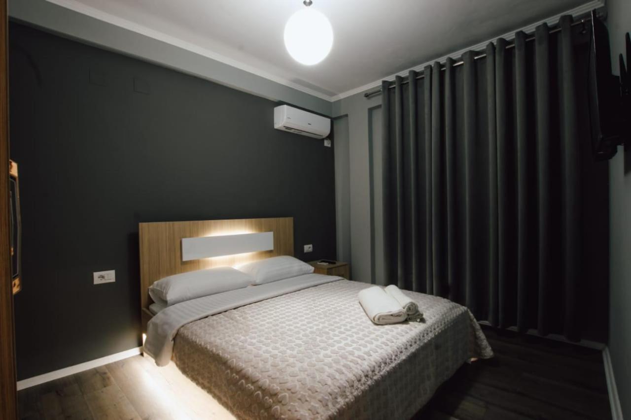 Novs Apartment 1 Gjirokastër Eksteriør billede